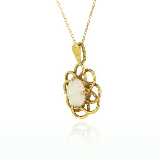 9ct Yellow Gold Opal Pendant - Vintage