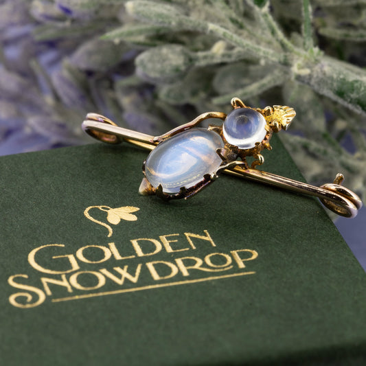 Victorian 15ct yellow gold brooch with oval moonstone and round moonstone detail | Golden Snowdrop
