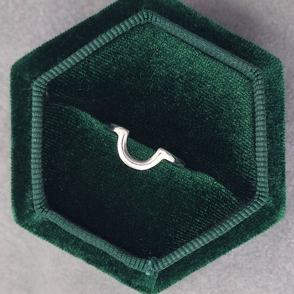 Bespoke Platinum Wedding Ring, made to fit an engegement ring at Golden Snowdrop Jewellers in Shaftesury Dorset, near Frome. 