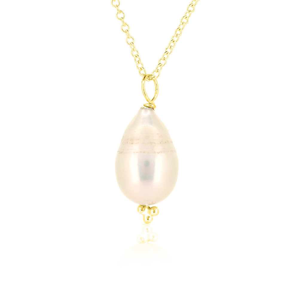 Alyssia Large White Freshwater Pearl Necklace - Yellow Gold Vermeil Necklace