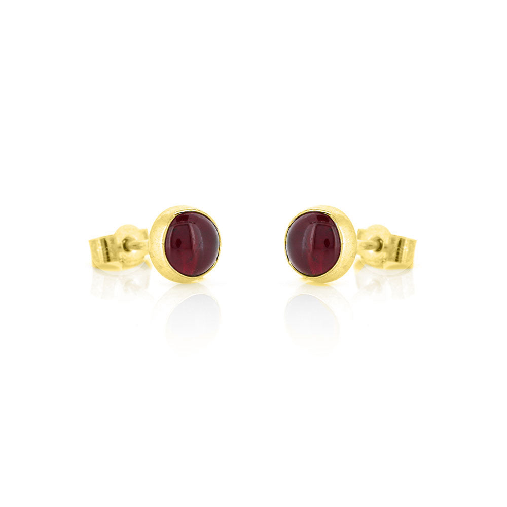 Iria Garnet 5mm Stud Earrings - Yellow Gold Vermeil Stud Earrings
