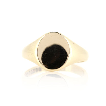 Pre-Owned - Gold Oval Signet Ring Rings