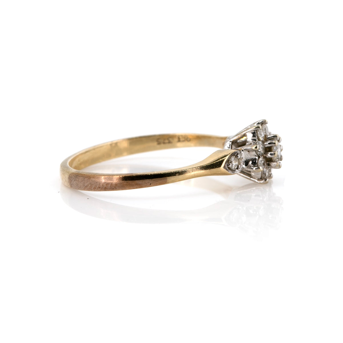 Vintage 9ct Yellow Gold Daisy Cluster ring