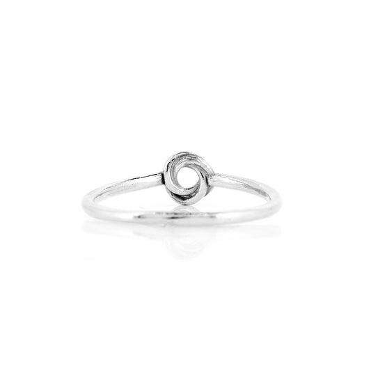 Love Knot Ring - Sterling Silver - Size L Rings
