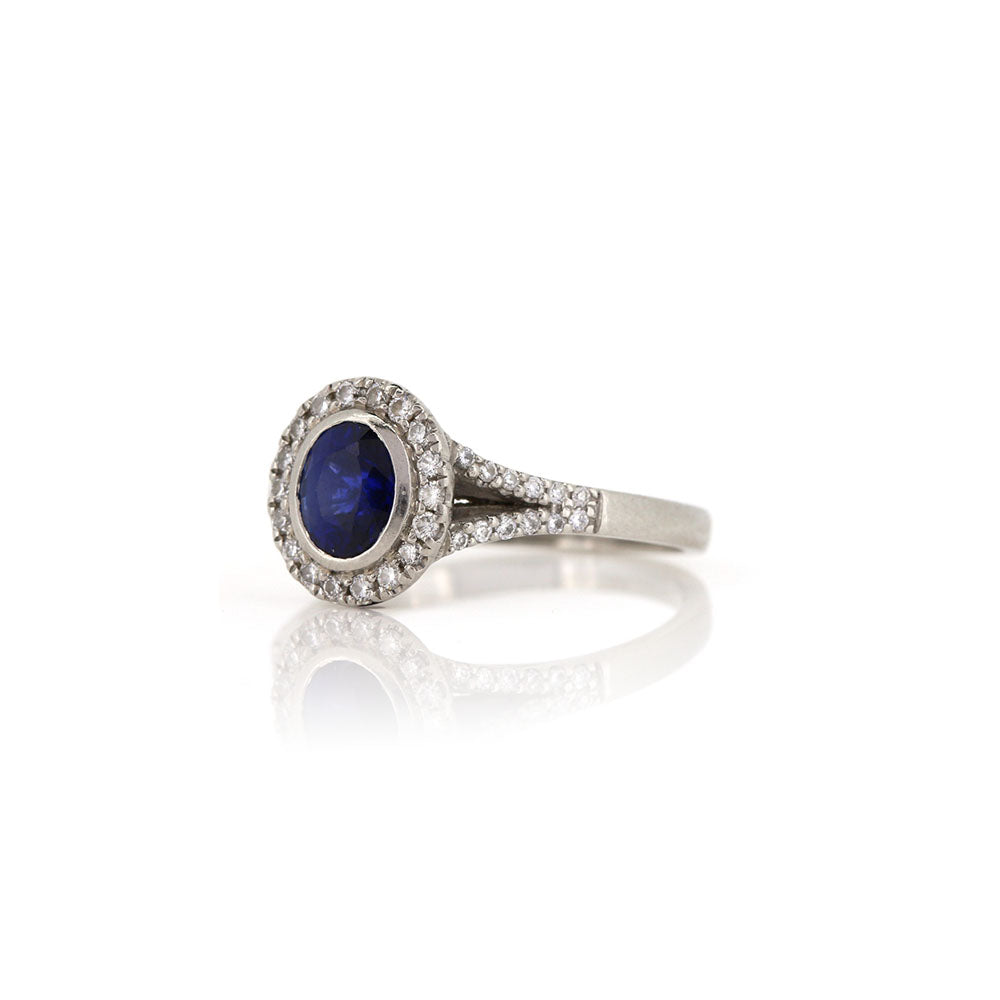 Pre-Owned - Sapphire And Diamond Cluster Ring
