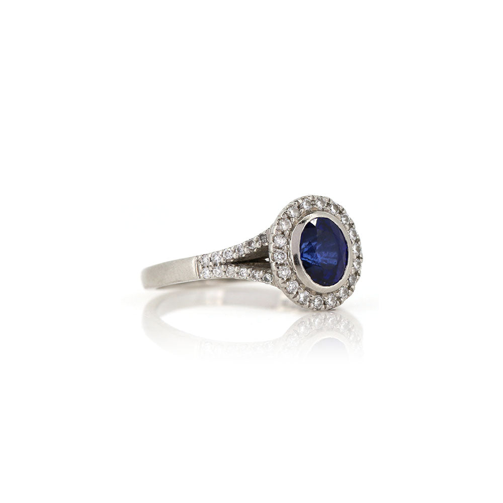 Pre-Owned - Sapphire And Diamond Cluster Ring