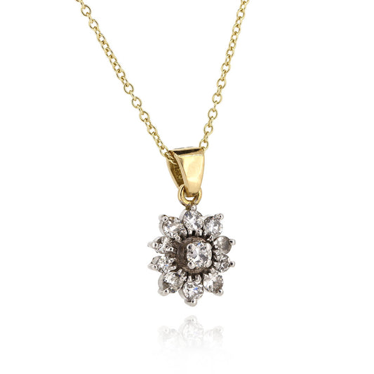 9ct Yellow Gold Diamond Cluster Pendant - Pre-Owned