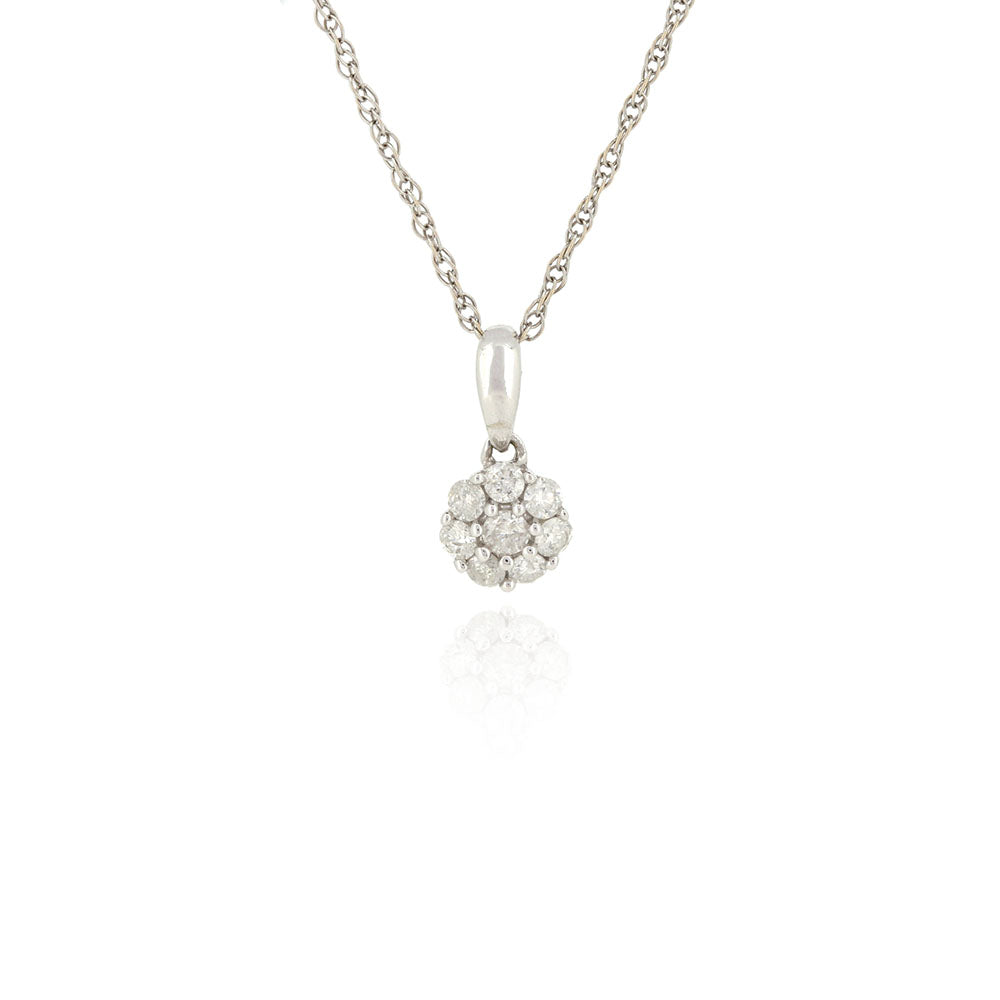Pre-Owned - Diamond Daisy Cluster Pendant and Chain