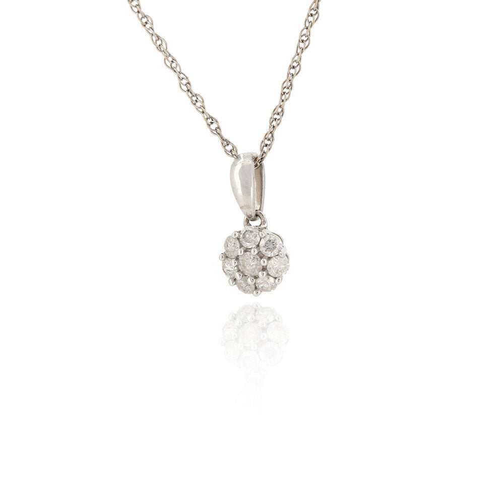 Pre-Owned - Diamond Daisy Cluster Pendant and Chain