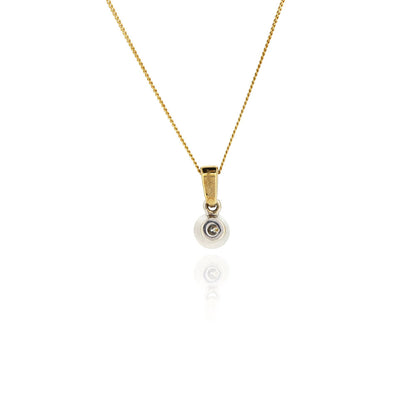 Pre-Owned - Diamond Solitaire Pendant & Chain Pendant