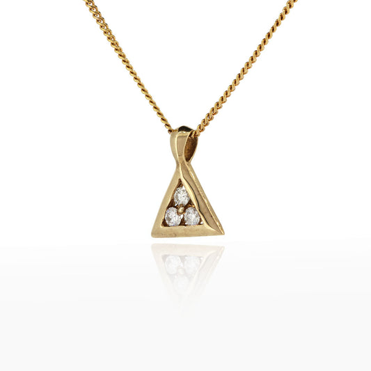 Pre-Owned - Diamond Set Triangle Pendant & Chain