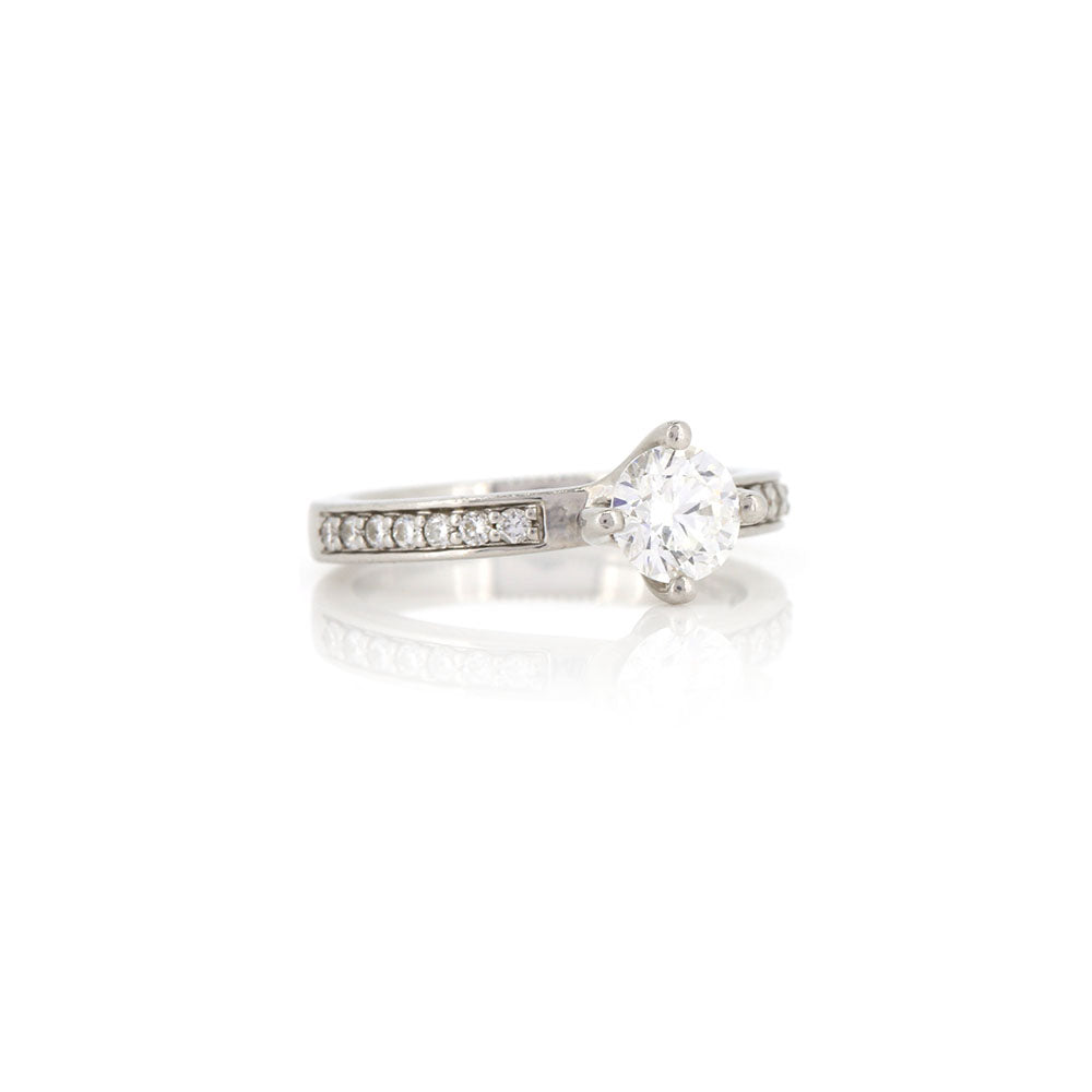 Pre-Owned - Diamond Solitaire Ring with Diamond Shoulders