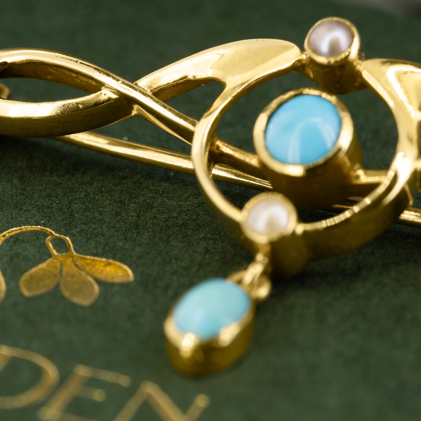 Art Nouveau Murrle Bennett & Co 15ct Yellow Gold and Turquoise Brooch - Antique