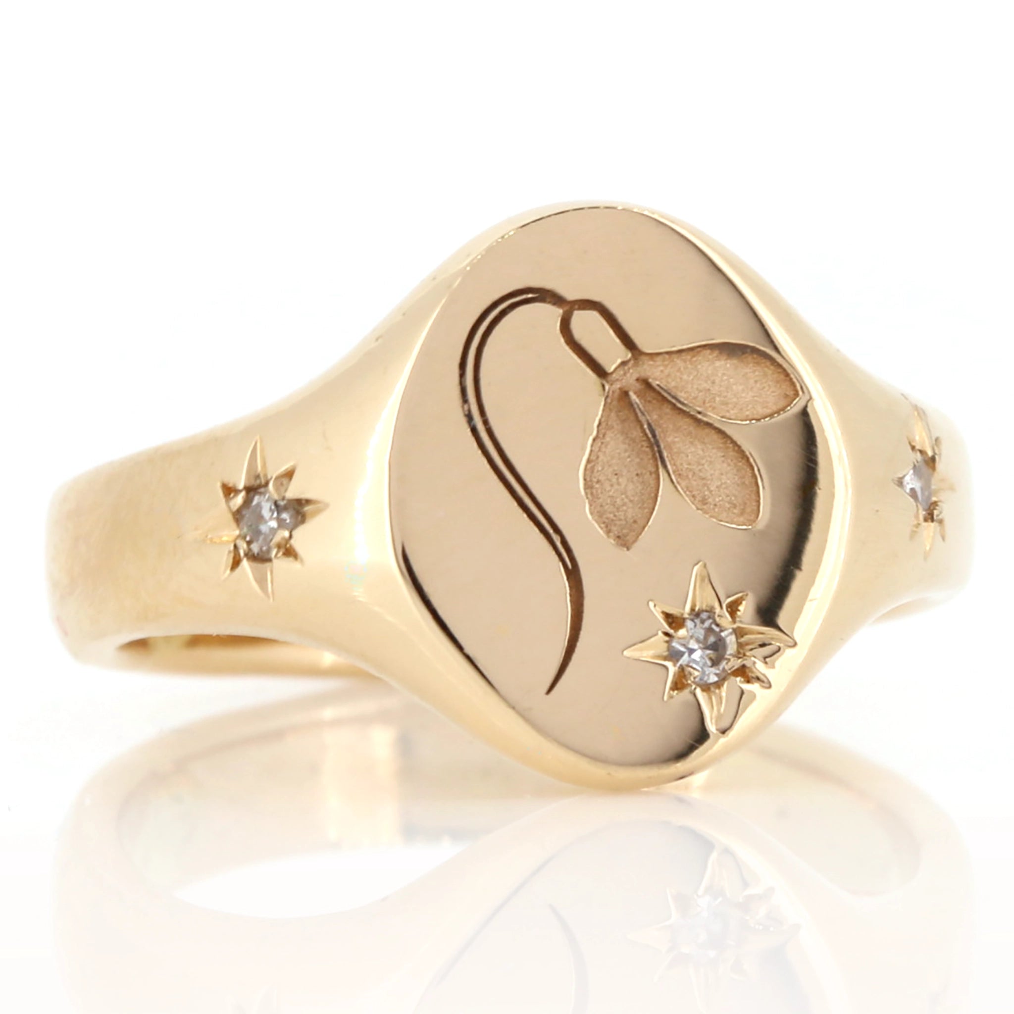 Bespoke 18ct yellow gold snowdrop engraved signet ring with diamond star settings | Golden Snowdrop
